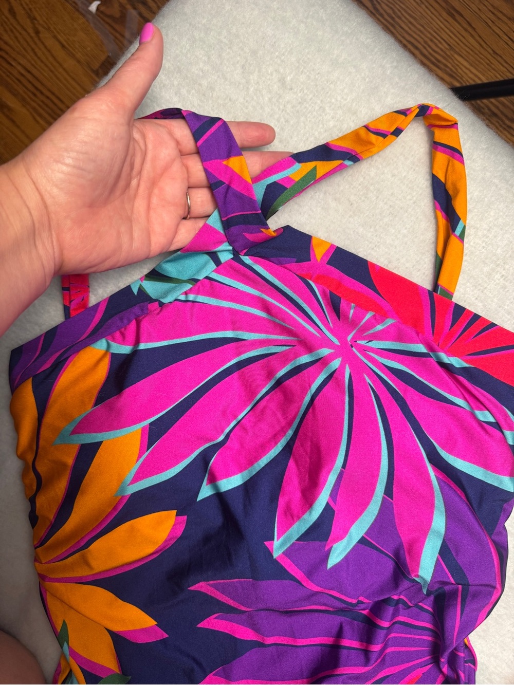NWT Trina Turk Wailea Reversible One Piece Swimsuit Size 14 Tropical Print - Picture 5 of 11